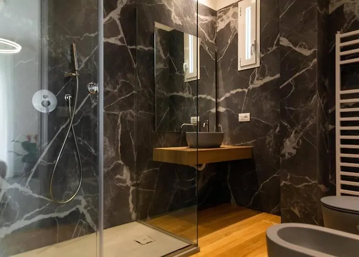 Luxury Appartament Jacuzzi Apartment